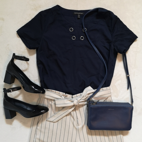 Banana Republic Blouse | Size XS - Picture 1 of 6